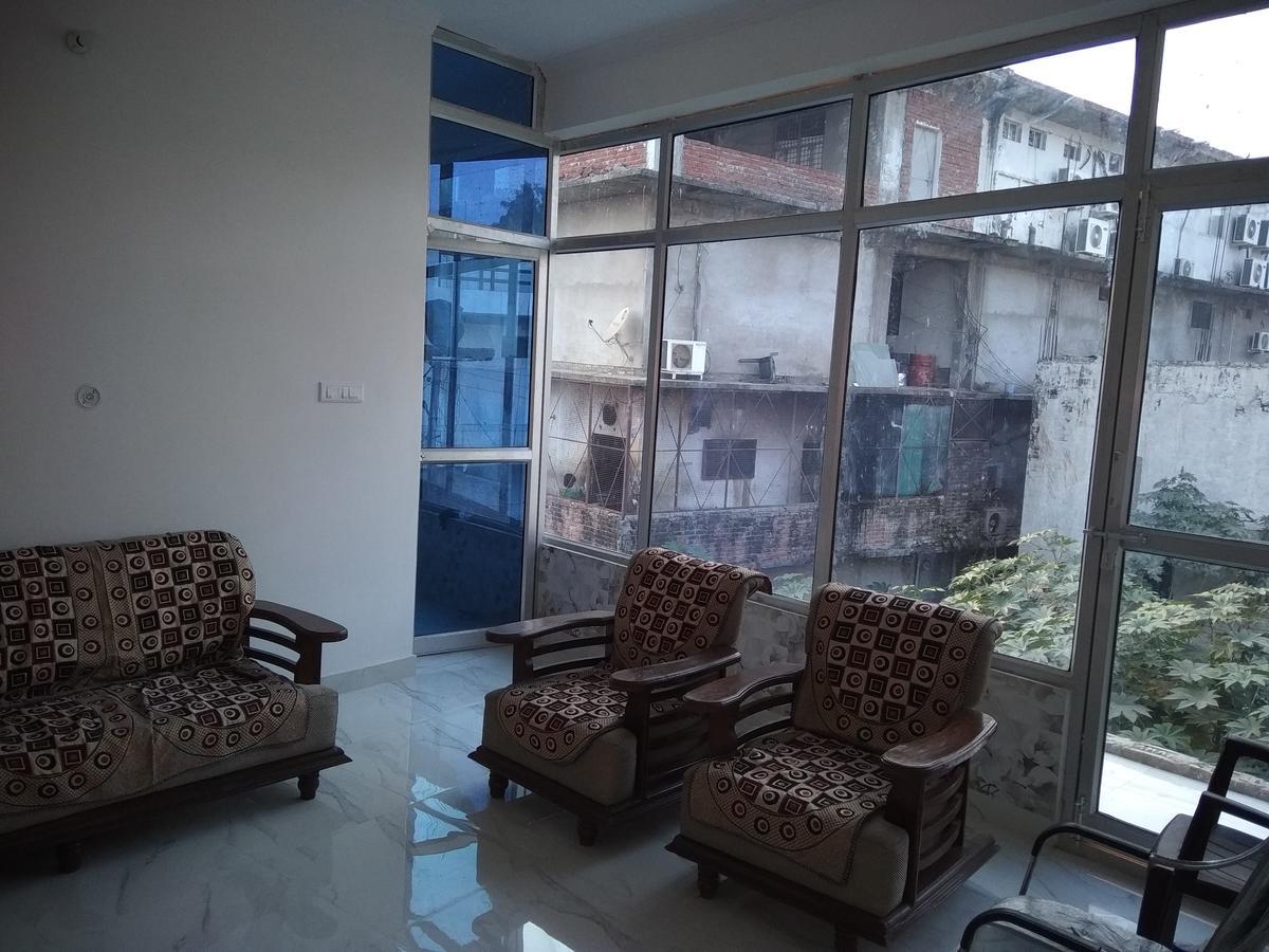 Pardhan Guest House Bāra Banki Exterior photo