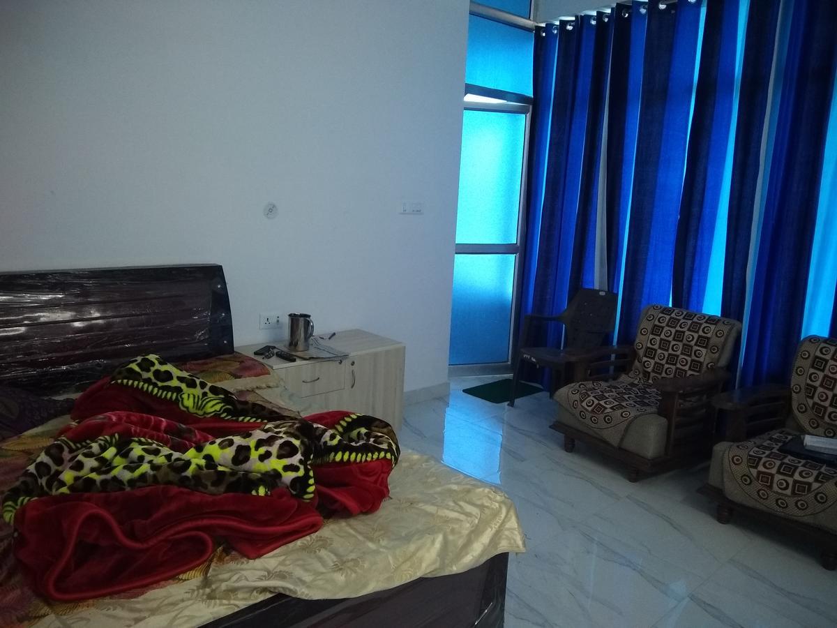 Pardhan Guest House Bāra Banki Exterior photo
