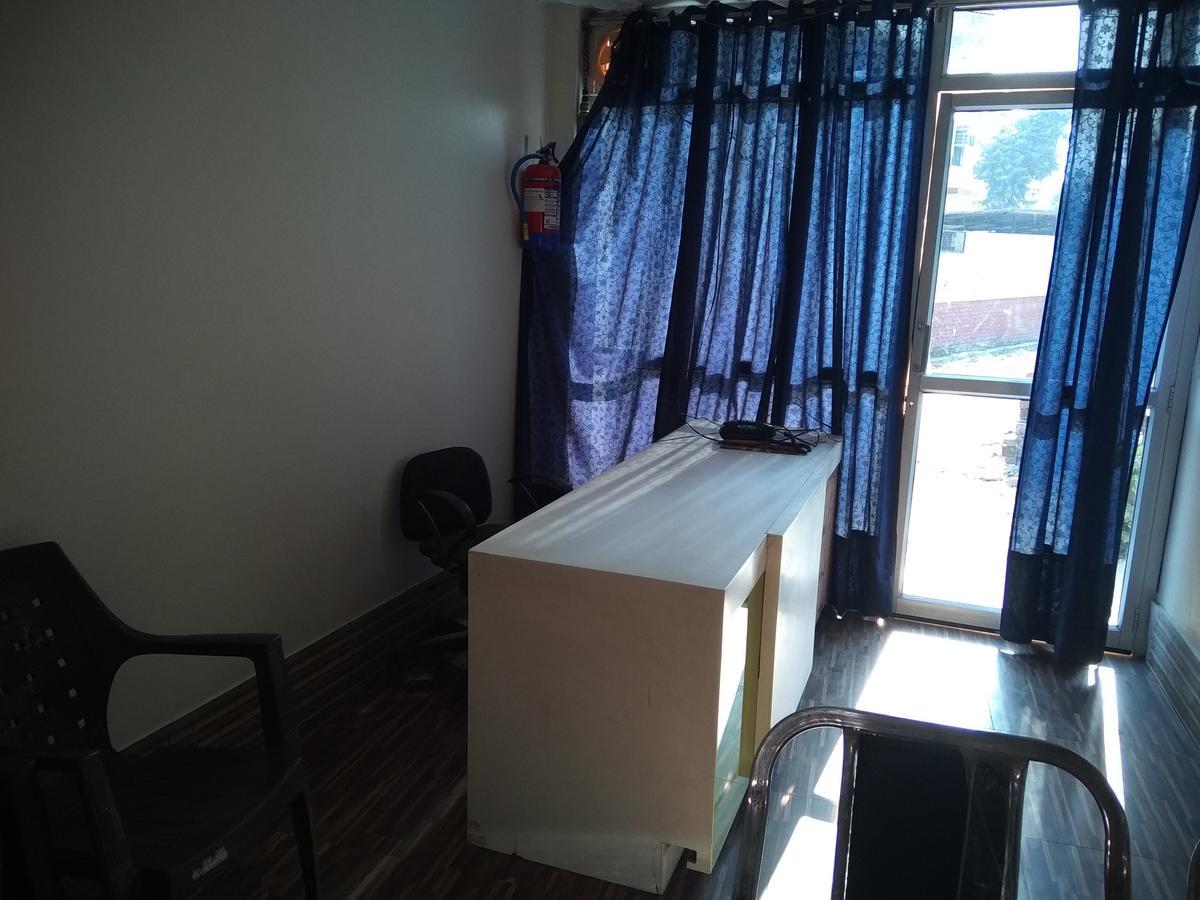 Pardhan Guest House Bāra Banki Exterior photo