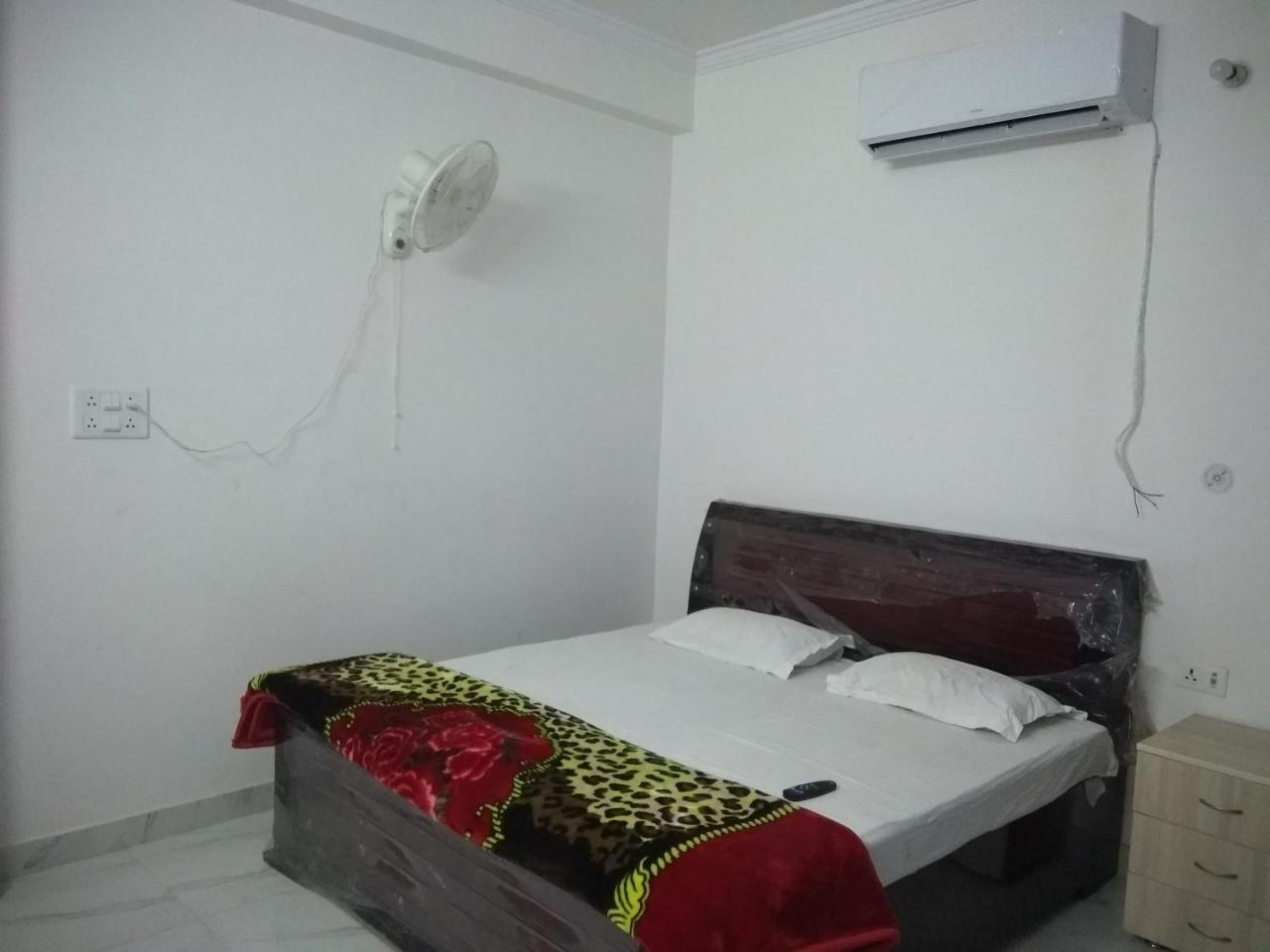 Pardhan Guest House Bāra Banki Exterior photo